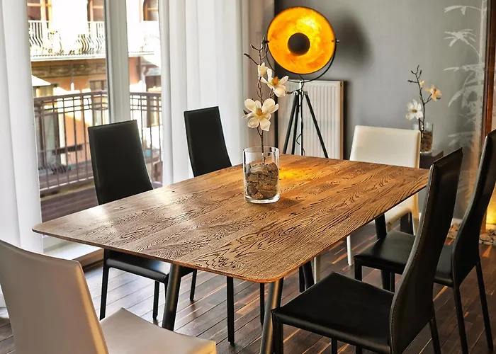 Your Beautiful In Mitte – New! * Berlin